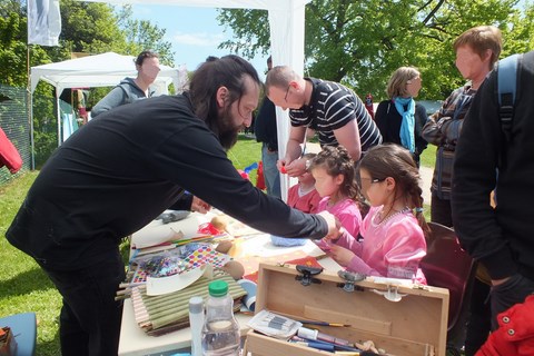 Conteur professionnel pour le plaisir de votre enfant.